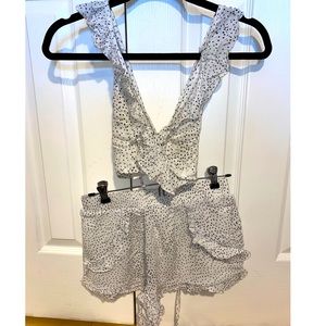 Style Rack crop top/ shorts set